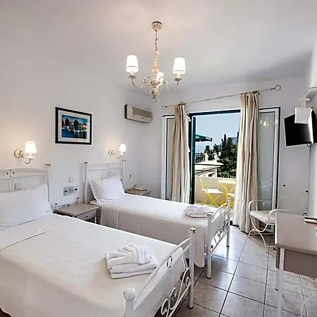 Santa Marina Hotel